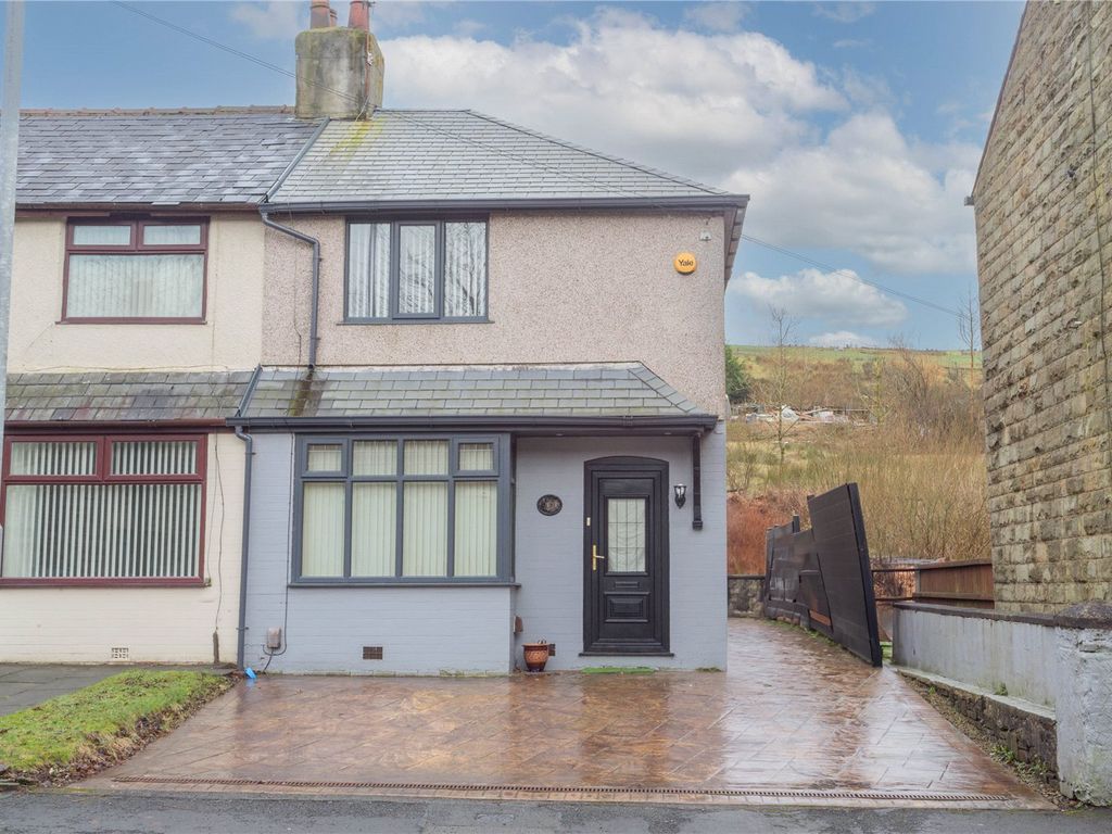 2 bed end terrace house for sale in New Line, Bacup, Rossendale OL13, £174,950 Zoopla