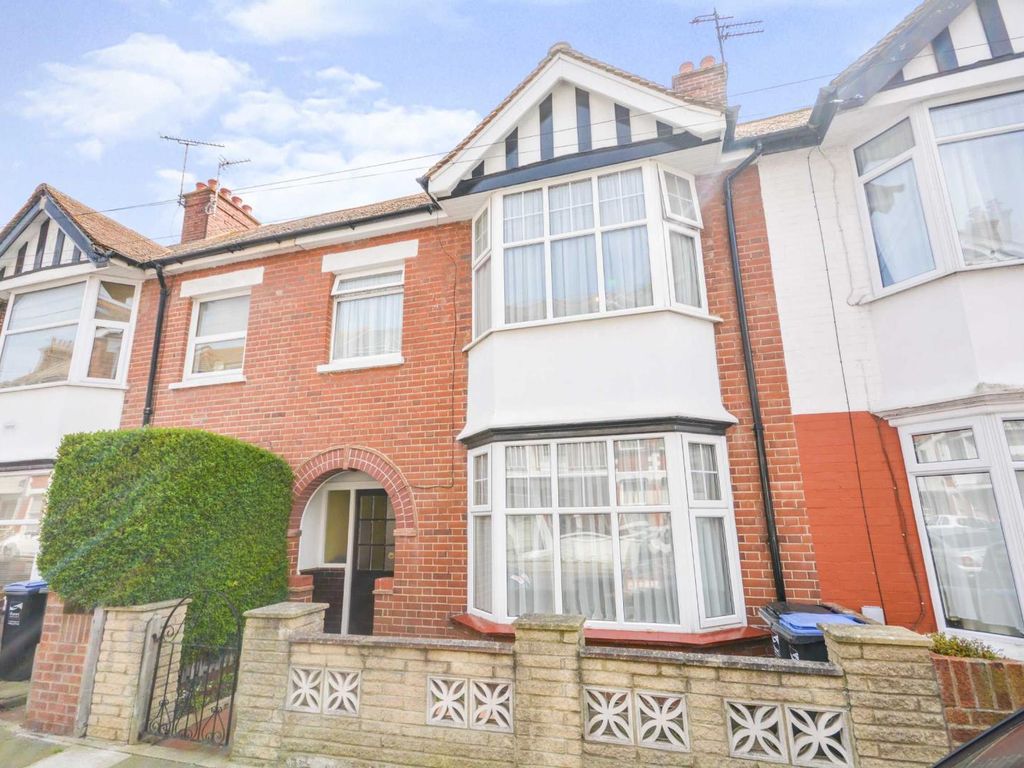 4 bed terraced house for sale in Queens Road, Ramsgate, Kent CT11 Zoopla