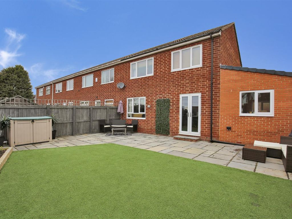 3 bed end terrace house for sale in Garth 24, Killingworth, Newcastle Upon Tyne NE12 Zoopla
