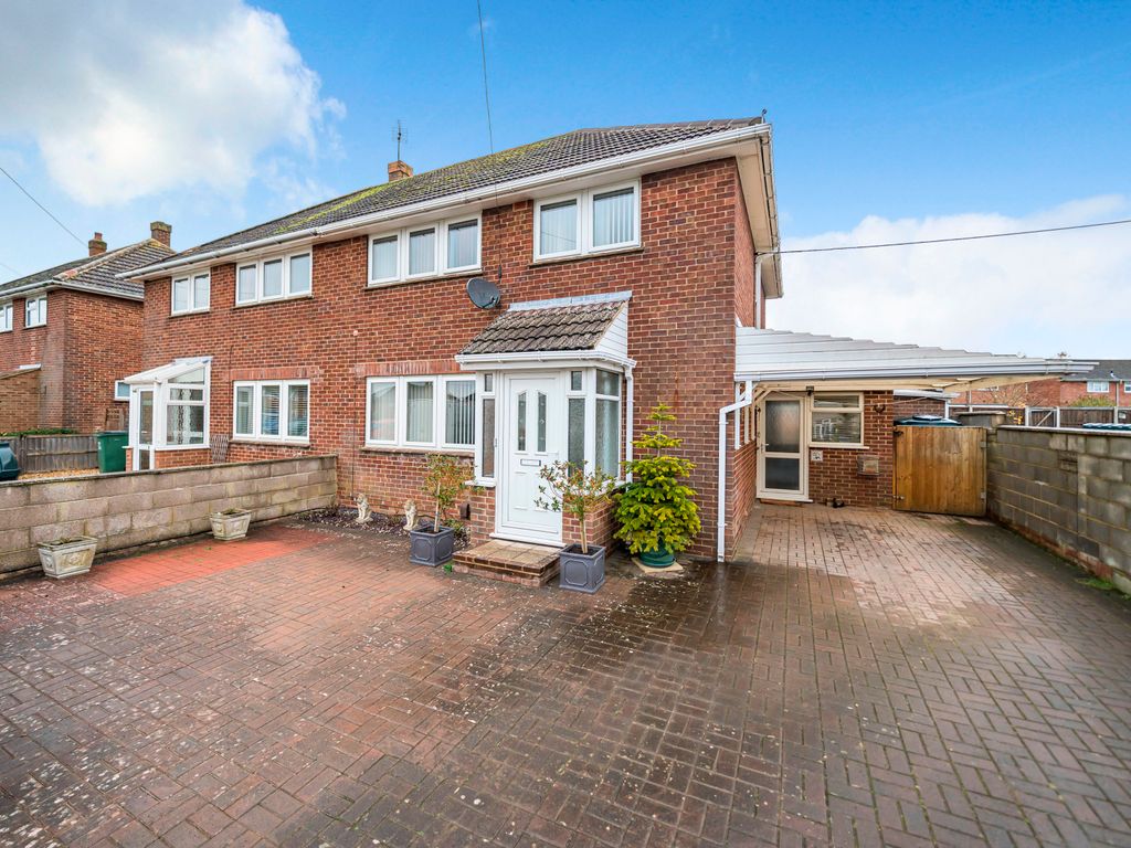 3 bed semidetached house for sale in Linden Close, Ludgershall SP11, £