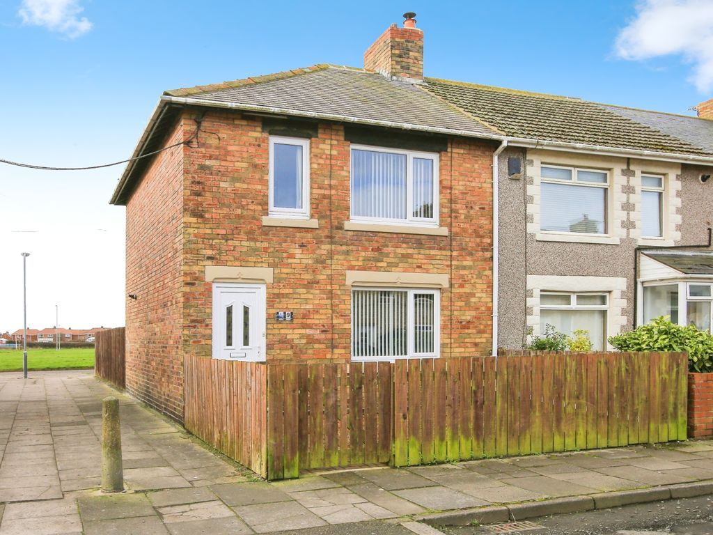 3 bed end terrace house for sale in Collingwood Road, NewbigginByThe
