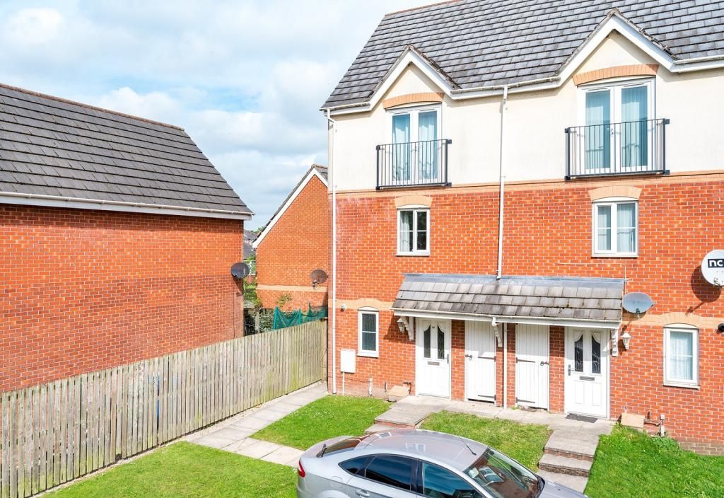 4 bed semidetached house to rent in Plane Avenue, Wigan WN5 Zoopla