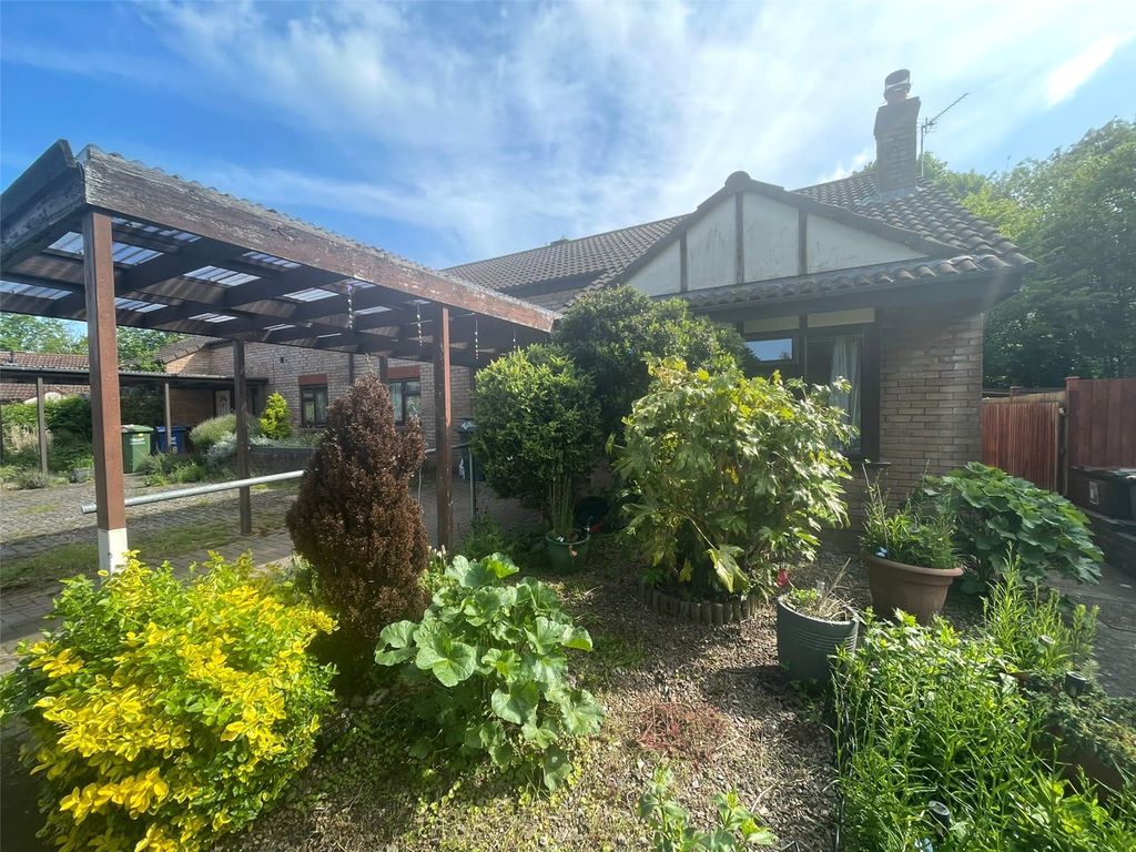 3 bed bungalow for sale in Duxford Close, Bicester, Oxfordshire OX26 Zoopla