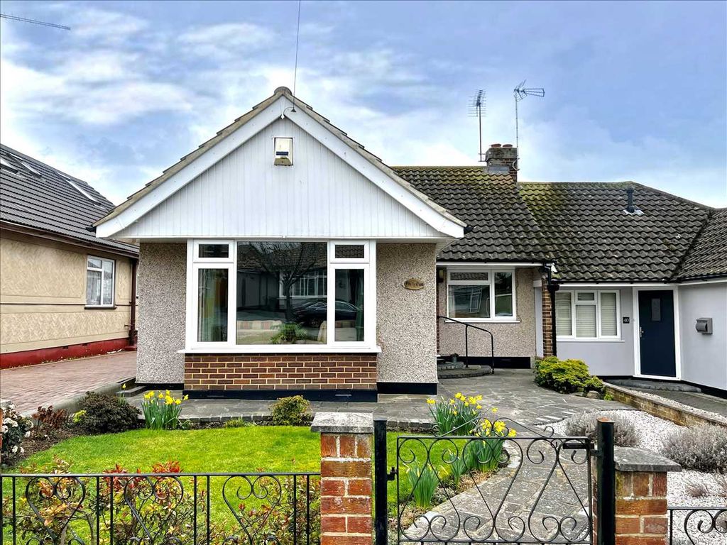 3 bed bungalow for sale in Eastwood, Leigh On Sea, Essex SS9 Zoopla