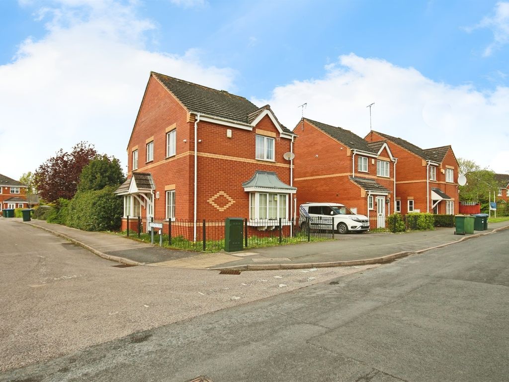 3 bed detached house for sale in Stretton Avenue, Willenhall, Coventry