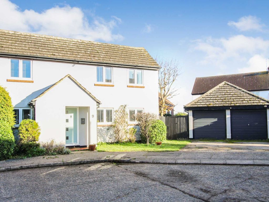 4 bed detached house for sale in The Colliers, Heybridge Basin CM9, £