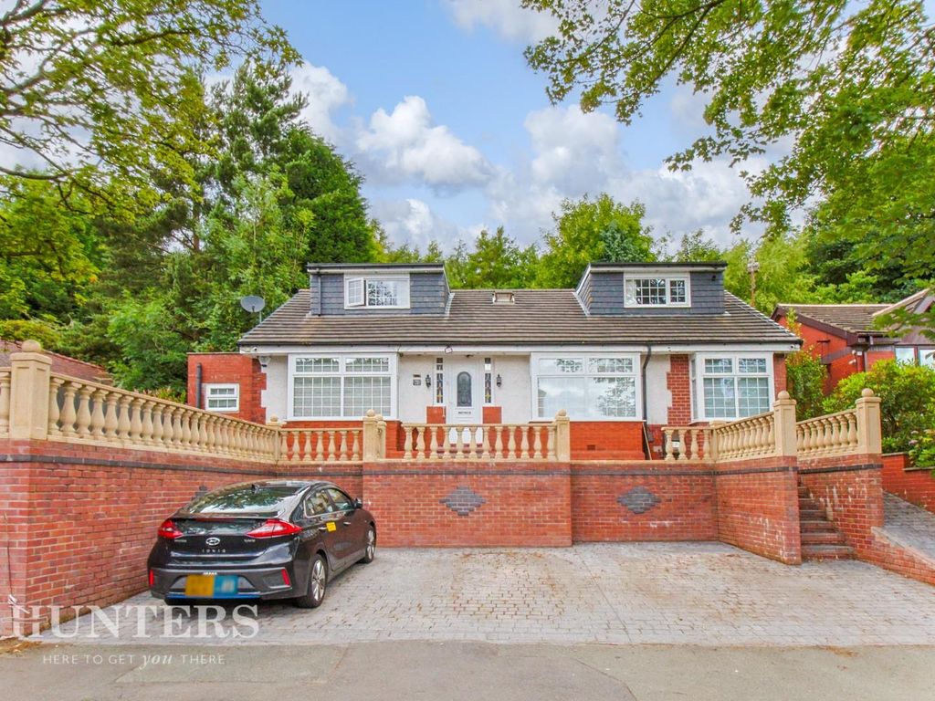5 bed detached bungalow for sale in Manor Road, Oldham OL4 Zoopla
