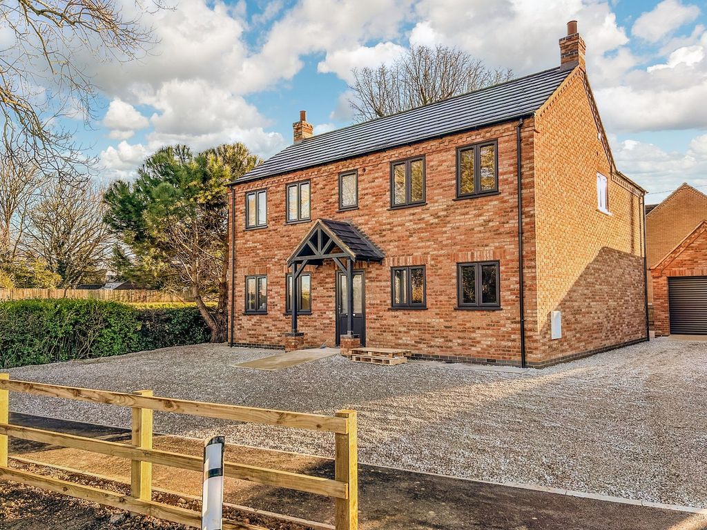 New home, 4 bed detached house for sale in Bunkers Hill, Wisbech St