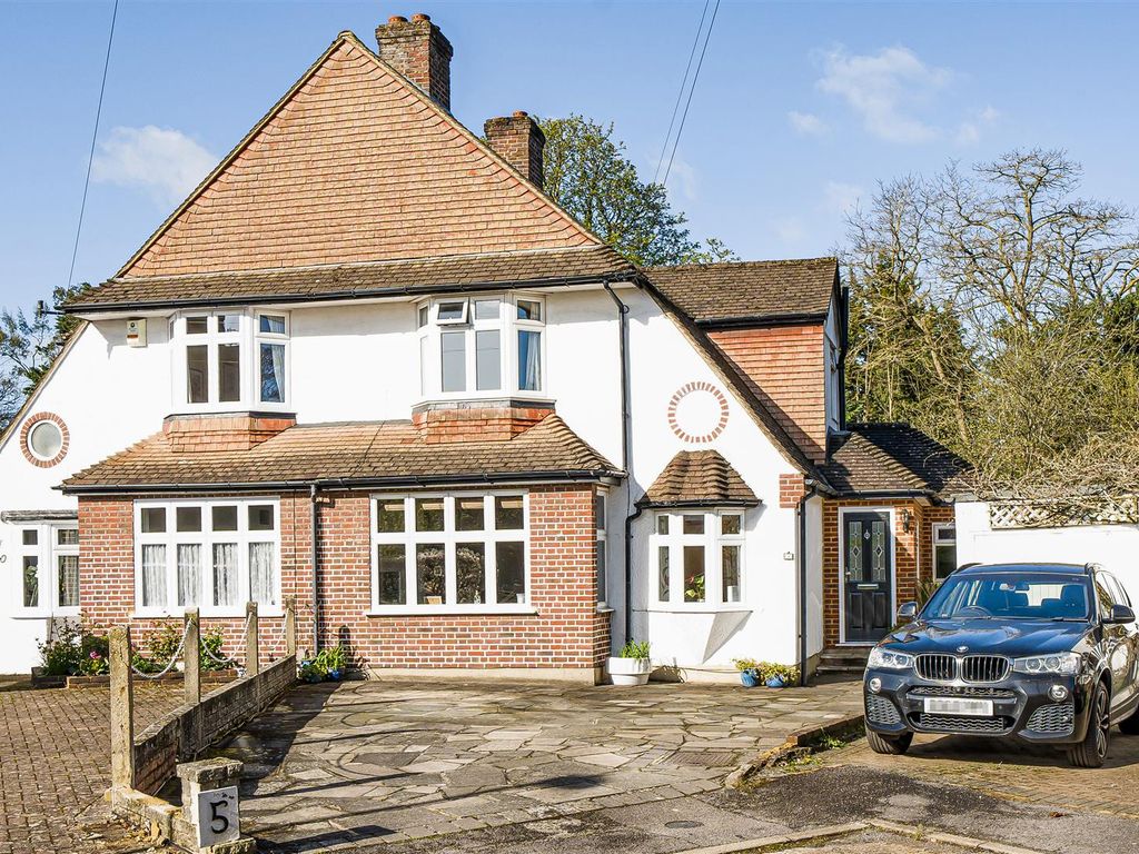 4 bed property for sale in Park Close, Carshalton SM5 Zoopla