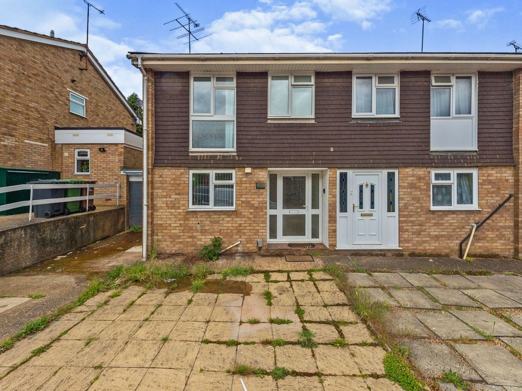 Devon Road, Luton LU2  