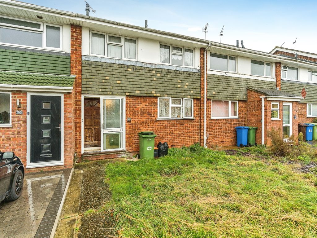 3 bed terraced house for sale in Gadby Road, Sittingbourne, Kent ME10