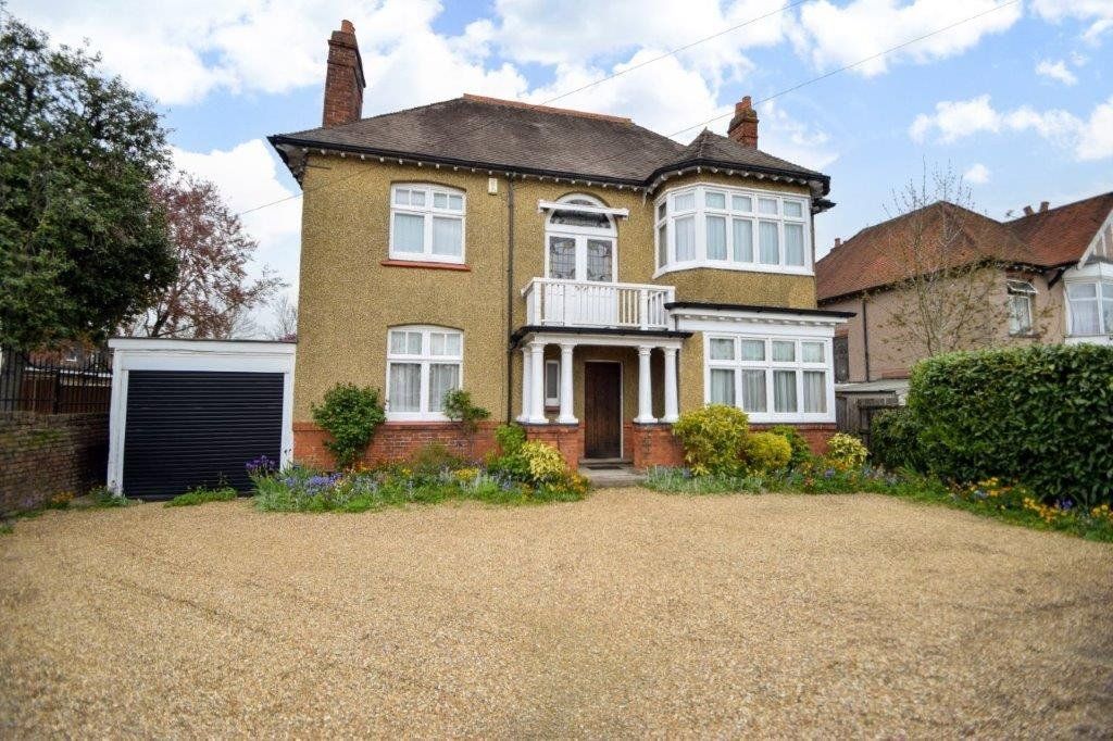 4 bed detached house for sale in Sussex Place, Slough, Berkshire SL1, £