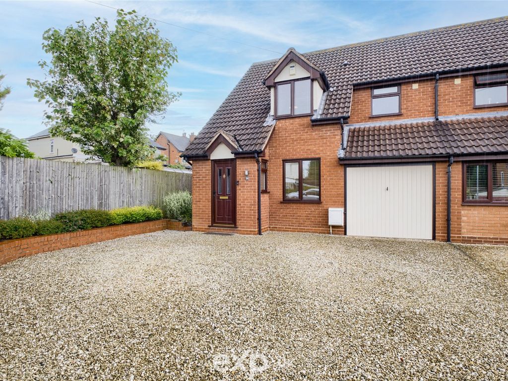 3 bed semidetached house for sale in King Edward Road, Bromsgrove B61