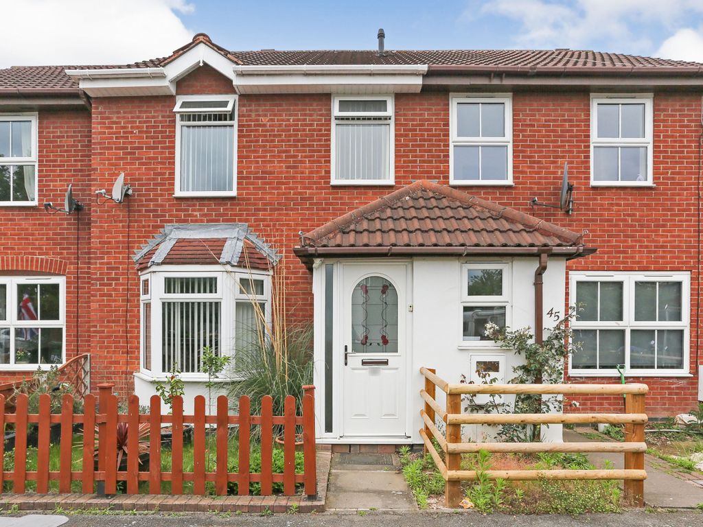 3 bed terraced house for sale in radford close, atherstone, warwickshire cv9