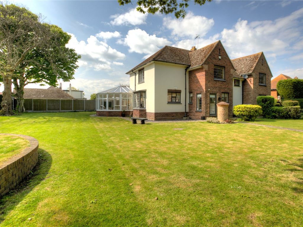 4 bed detached house for sale in Turpins Lane, Kirby Cross, FrintonOn