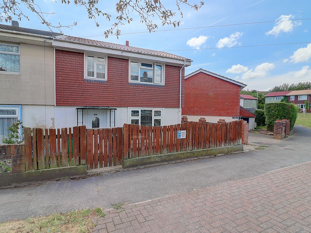 3 bed end terrace house for sale in Elkstone Road, Cosham, Portsmouth