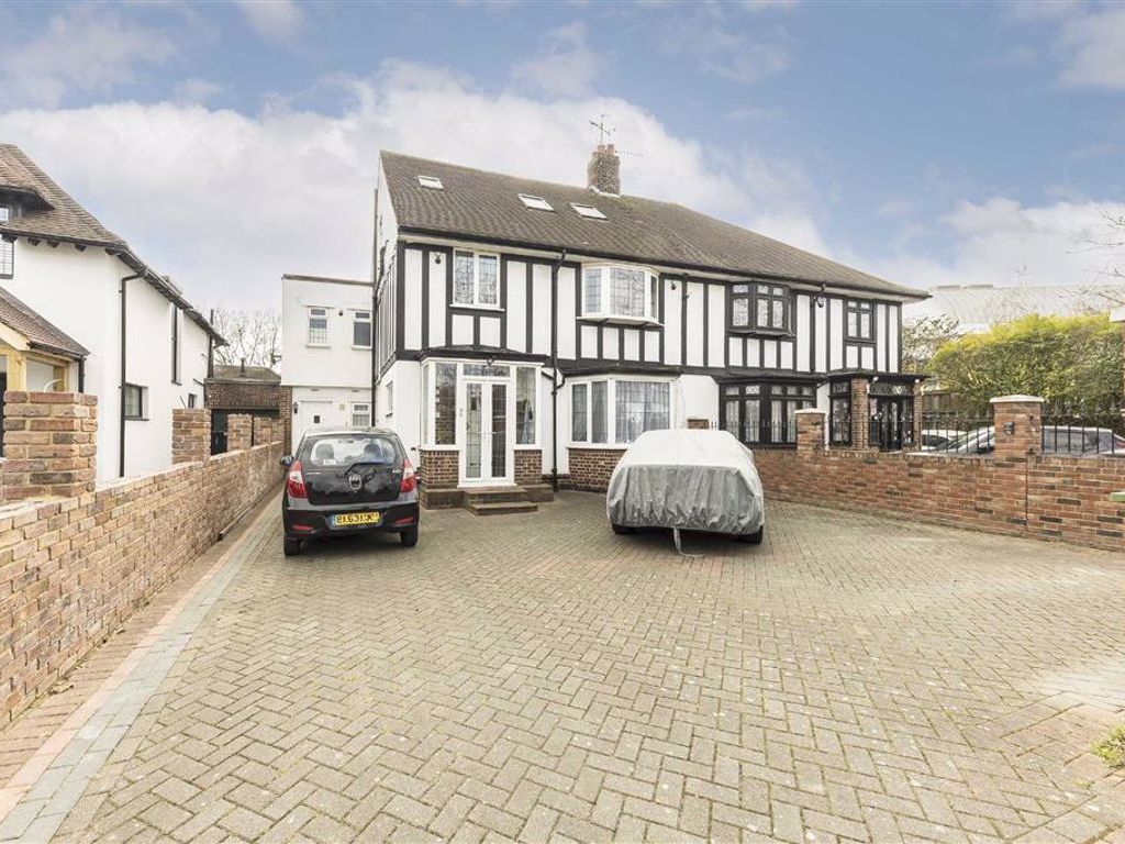 5 bed semidetached house for sale in Westhorne Avenue, London SE9 Zoopla