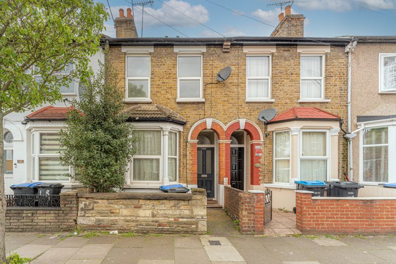 3 bed terraced house for sale in Kimberley Road, London N18 Zoopla