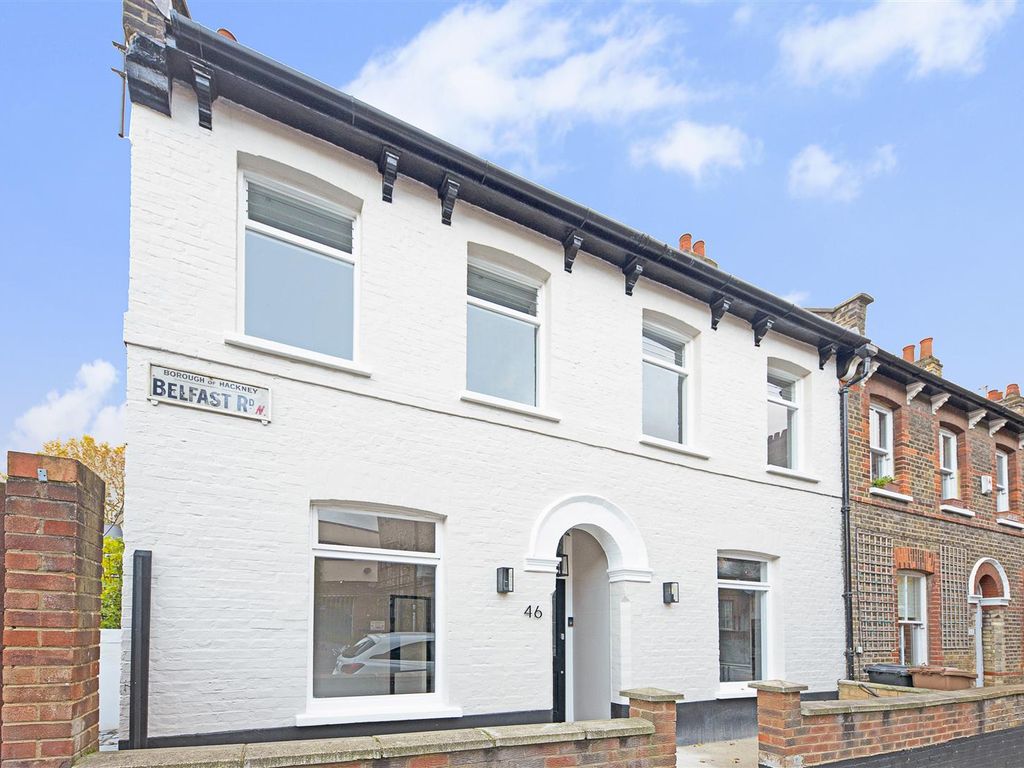 3 bed property for sale in Belfast Road, Stoke Newington N16, £