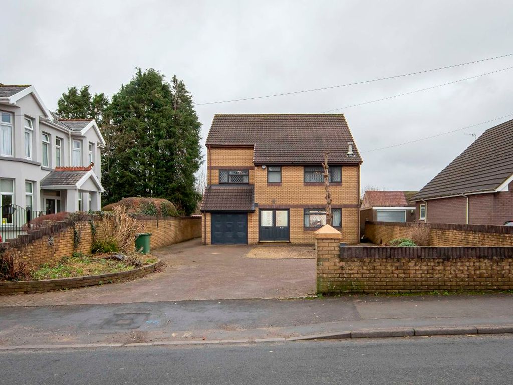 5 bed detached house for sale in B Shingrig Road, Nelson, Treharris