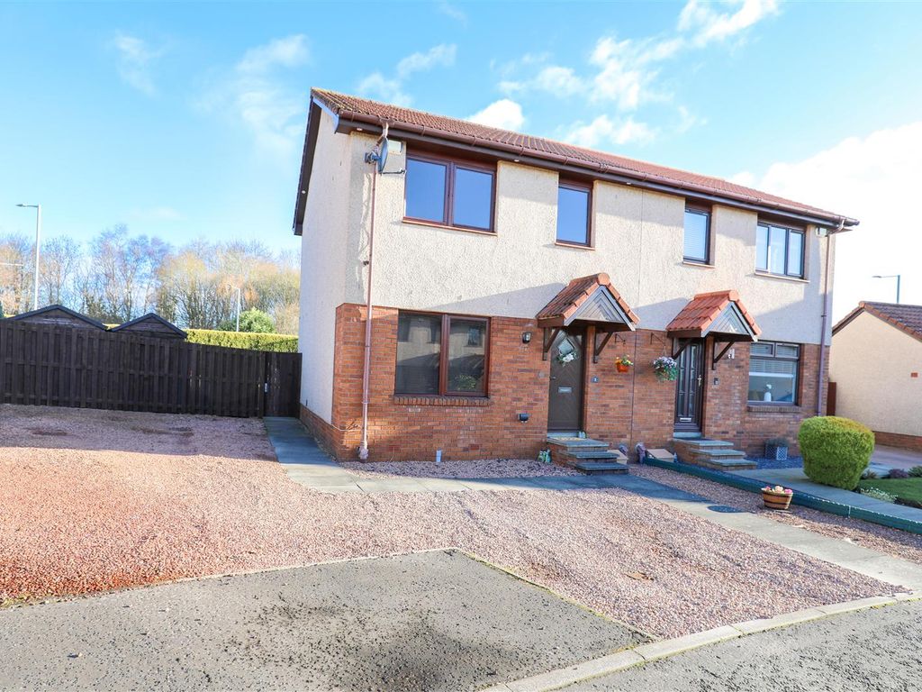 3 bed semidetached house for sale in Kinnordy Place, Glenrothes KY7