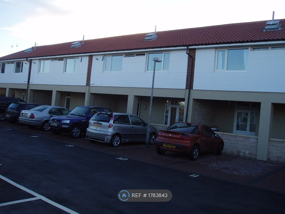 2 bed flat to rent in Wingfield, Rotherham S61 Zoopla