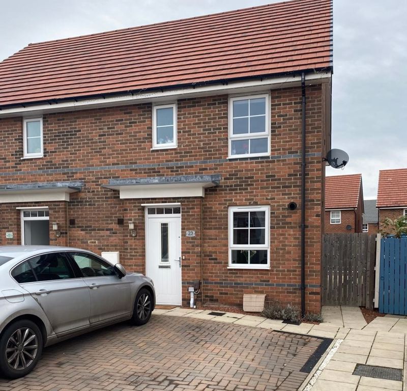 3 bed semidetached house for sale in Holmes Drive, Hebburn NE31 Zoopla