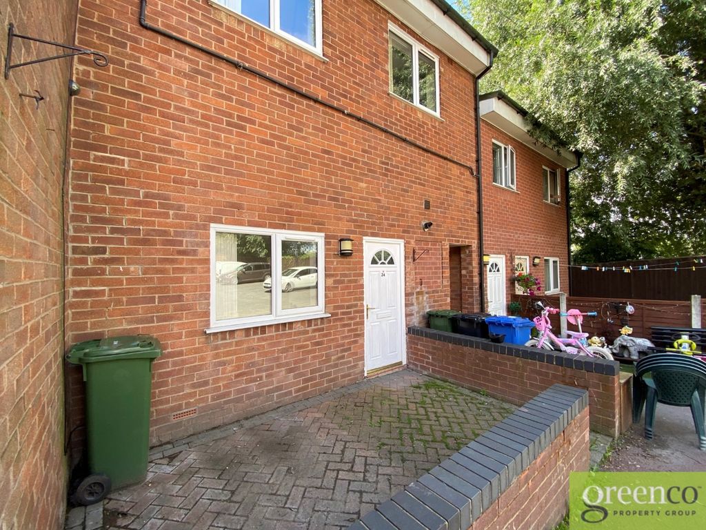 2 bed flat to rent in St. Albans Avenue, AshtonUnderLyne, Tameside OL6 Zoopla