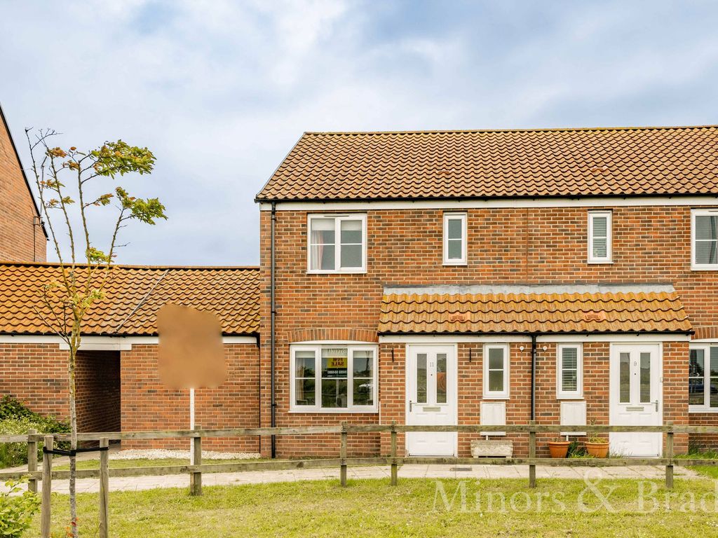 3 bed semidetached house for sale in Browston Lane, Bradwell NR31, £230,000 Zoopla