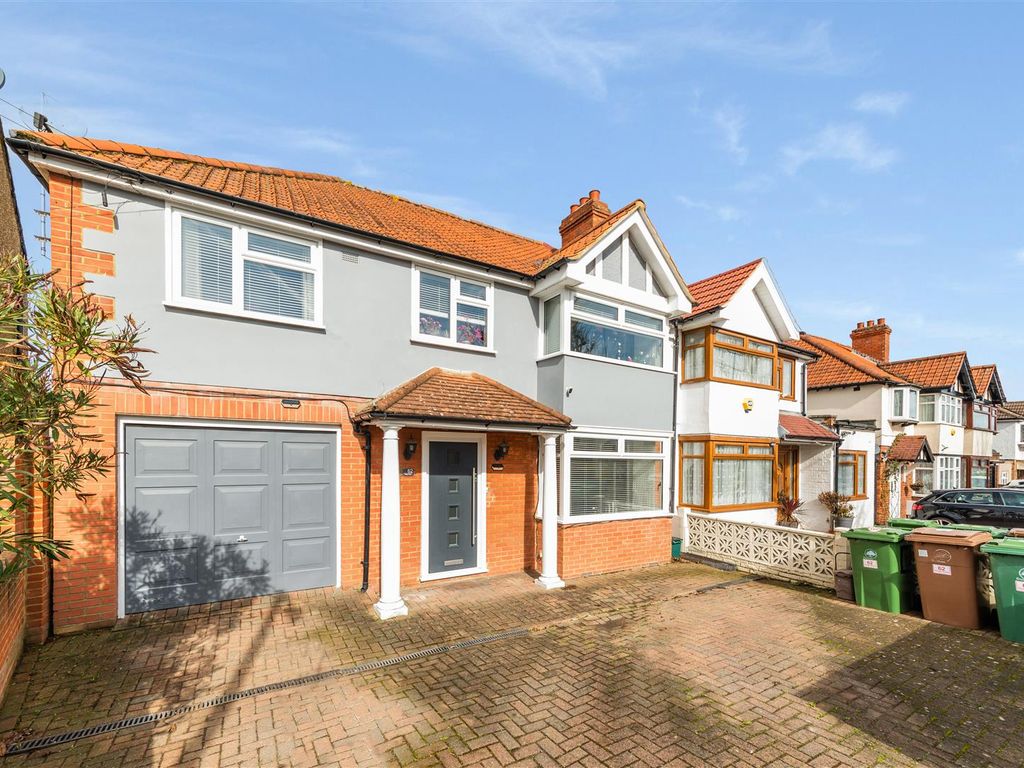 5 bed semidetached house for sale in Ridge Road, North Cheam, Sutton