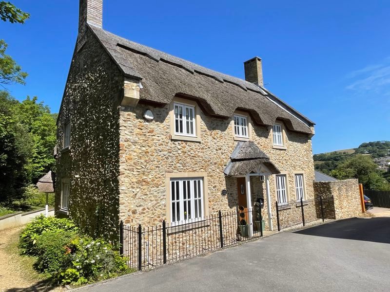 3 bed cottage for sale in Haye Lane, Lyme Regis DT7 Zoopla