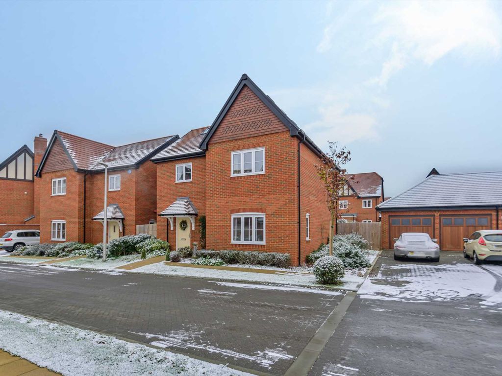 5 bed detached house for sale in Francis Drive, Wokingham RG40 Zoopla
