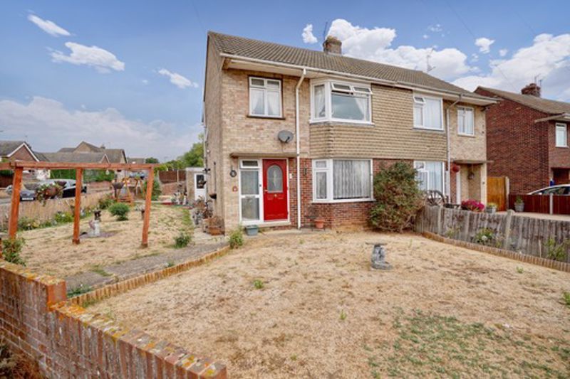 3 bed semidetached house for sale in Rodney Road, Huntingdon