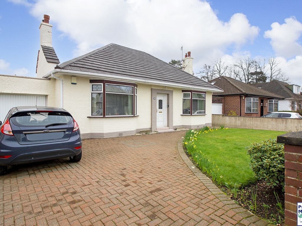 4 bed detached bungalow for sale in Mount Avenue, Kilmarnock KA1, £