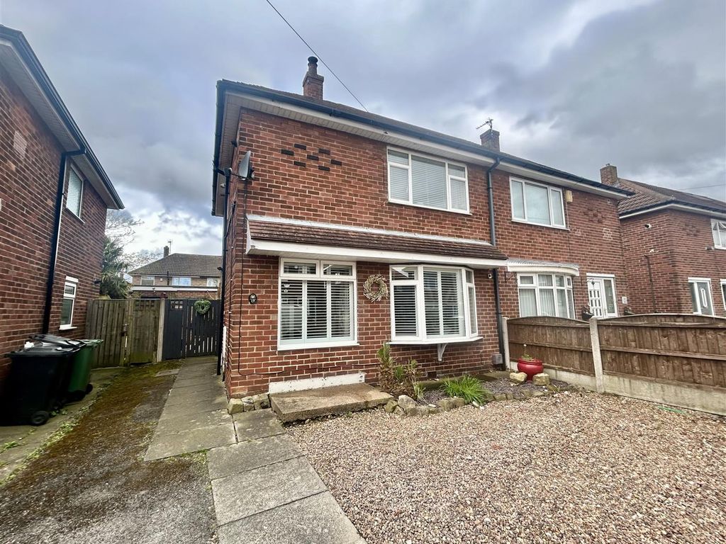 2 bed semidetached house for sale in Elm Avenue, Kippax, Leeds LS25, £195,000 Zoopla