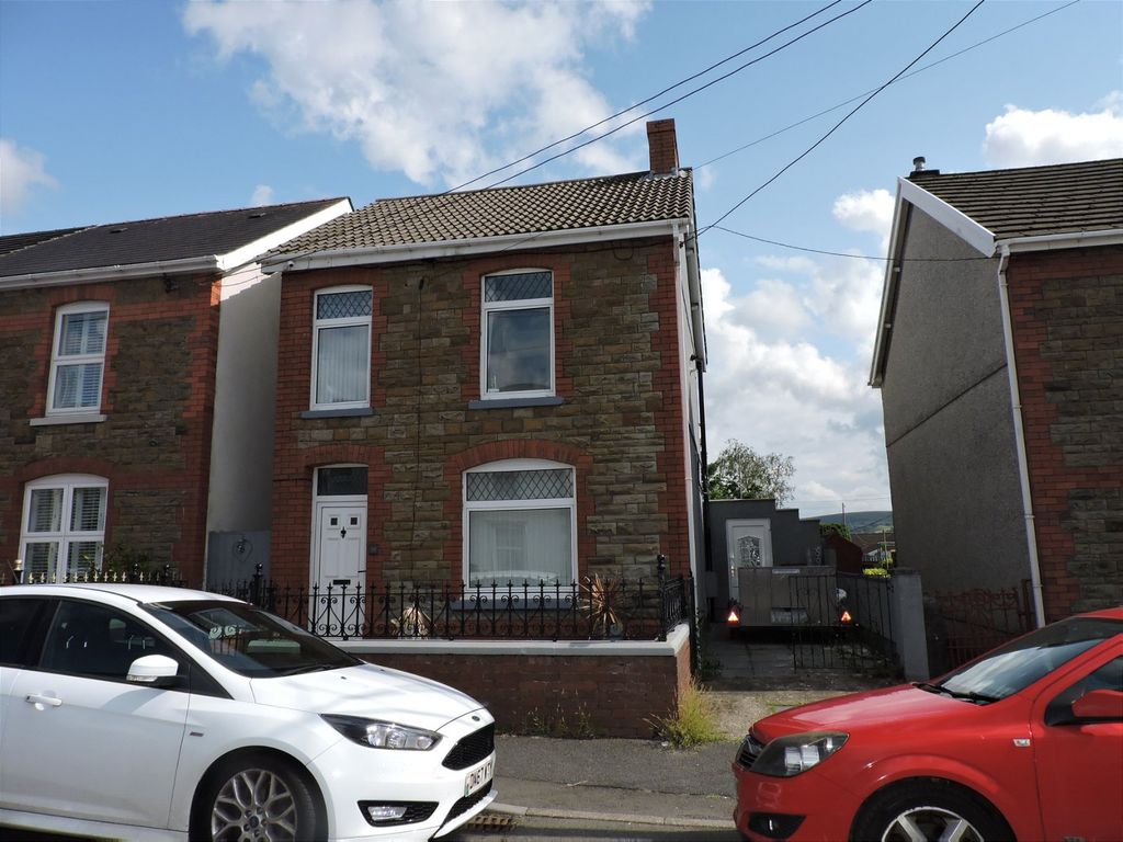 4 bed detached house for sale in Margaret Street, Ammanford SA18 Zoopla