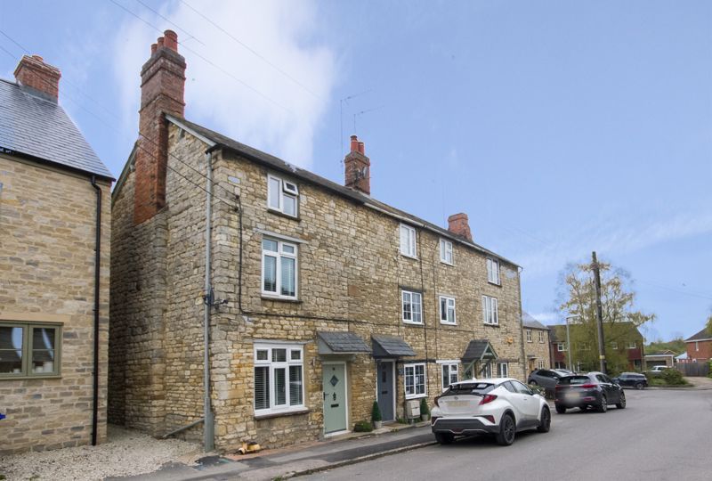 3 bed cottage for sale in Old Town, Brackley NN13 Zoopla