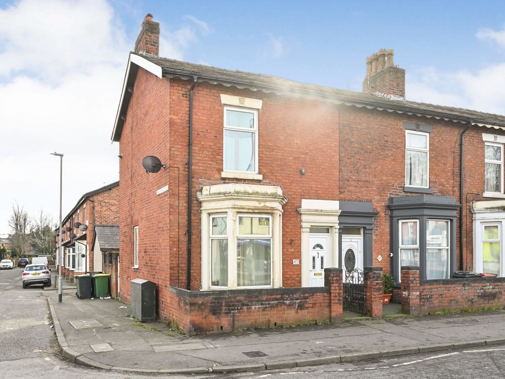 2 bed end terrace house for sale in Blackpool Road, AshtonOnRibble