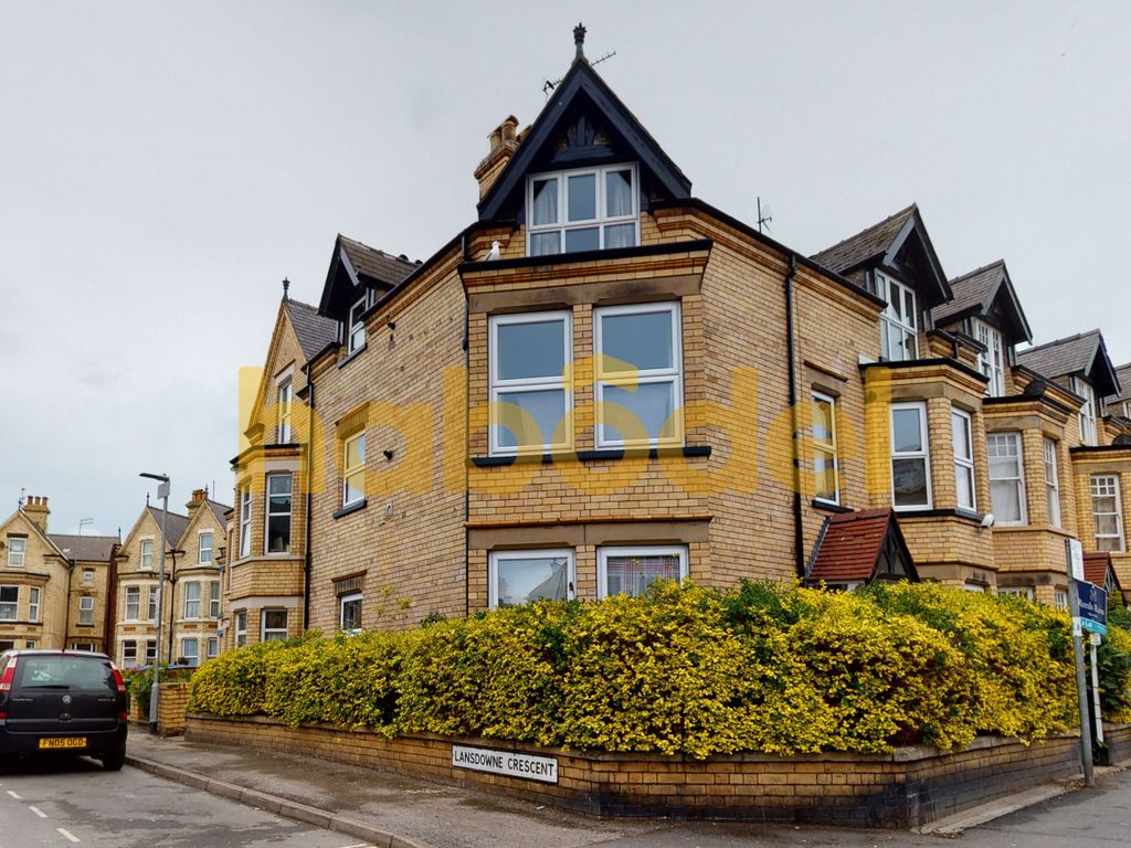 Studio to rent in Lansdowne Road, Bridlington YO15, £450 pcm Zoopla