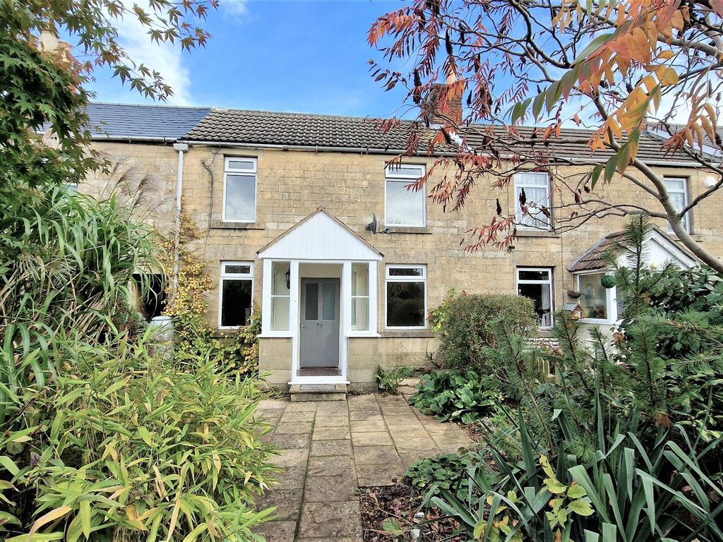 London Road, Chippenham SN15  