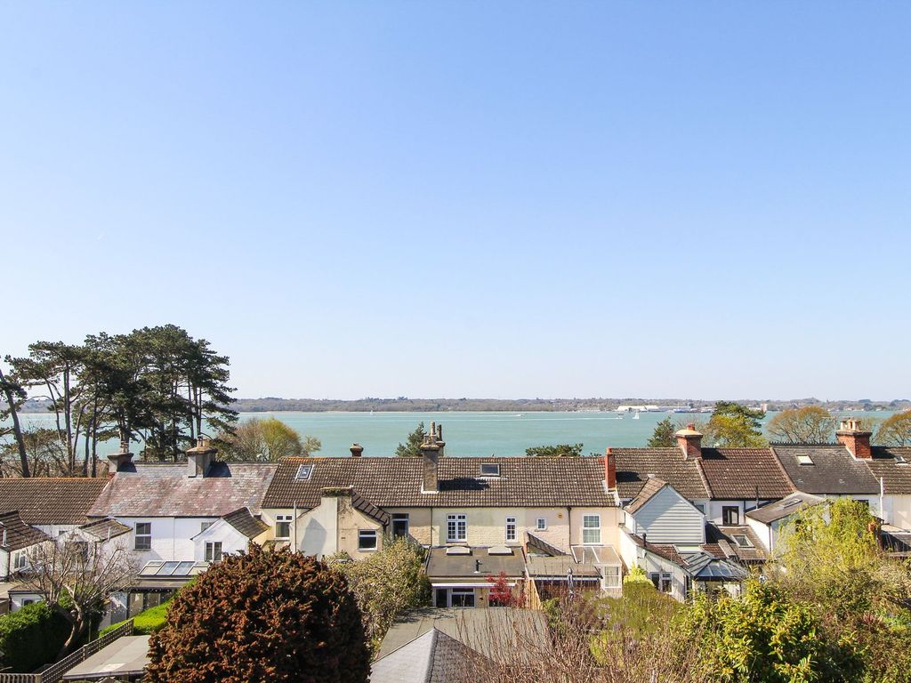 3 bed terraced house for sale in New Road, Netley Abbey SO31 Zoopla