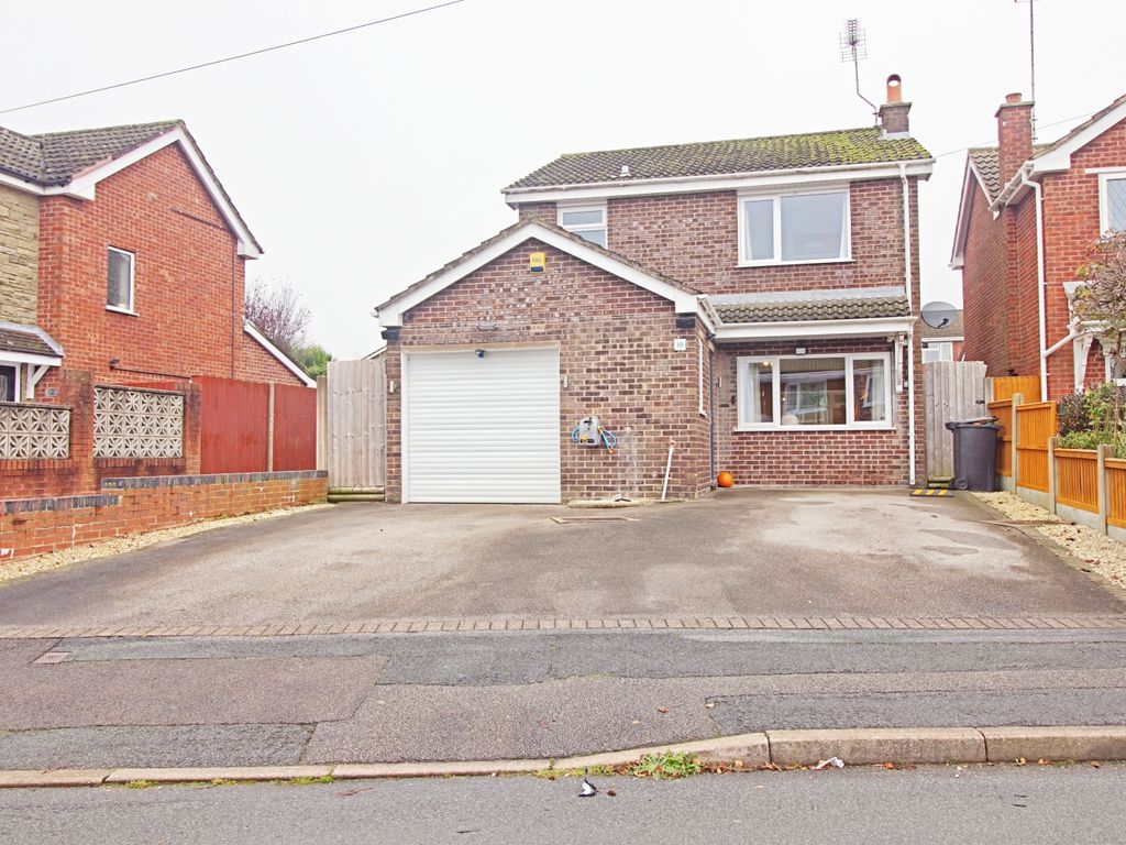 3 bed detached house for sale in Meakin Close, Cheadle, StokeOnTrent