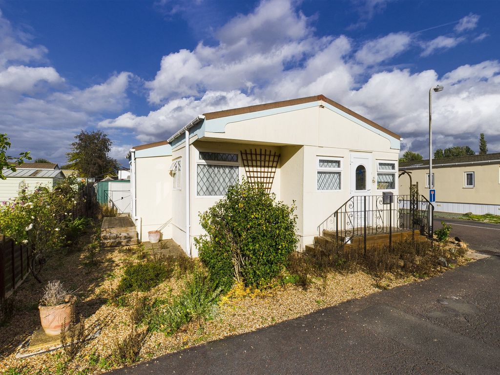 Burway Crescent, Penton Park, Chertsey, Surrey KT16