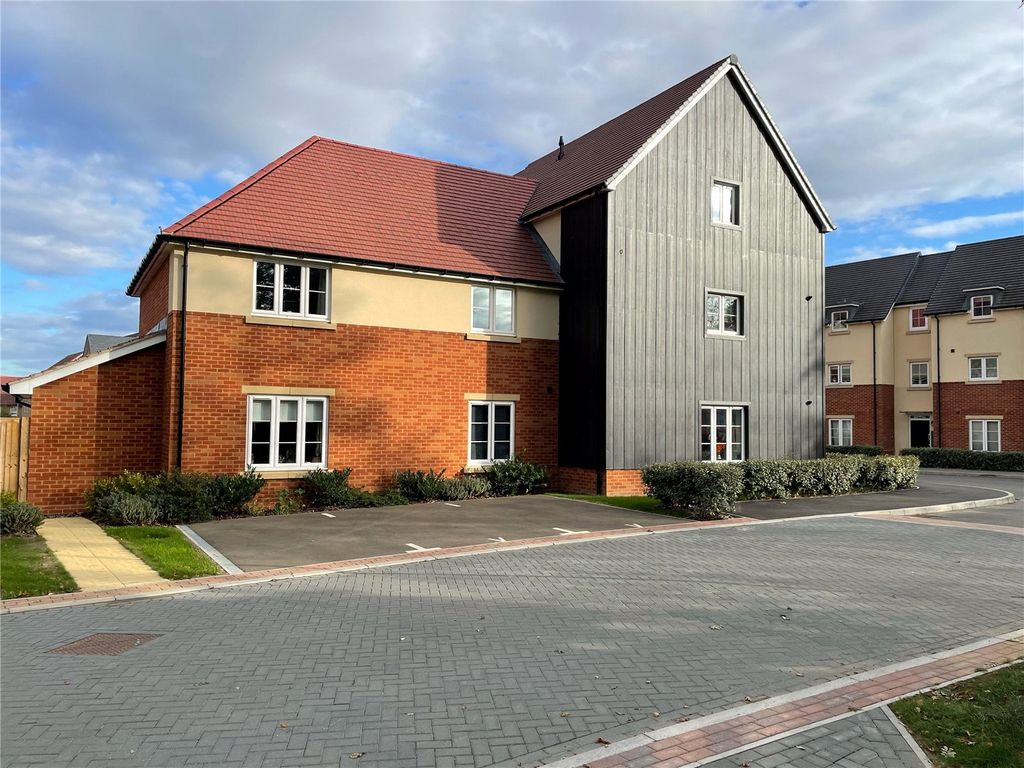 1 bed flat for sale in Knights Way, St. Ives, Cambridgeshire PE27 Zoopla