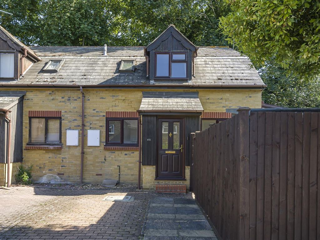 1 bed semidetached house for sale in Brooklands Road, Thames Ditton