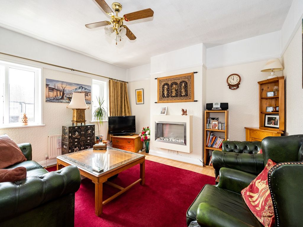 3 bed for sale in Northborough Road, London SW16, £320,000 Zoopla