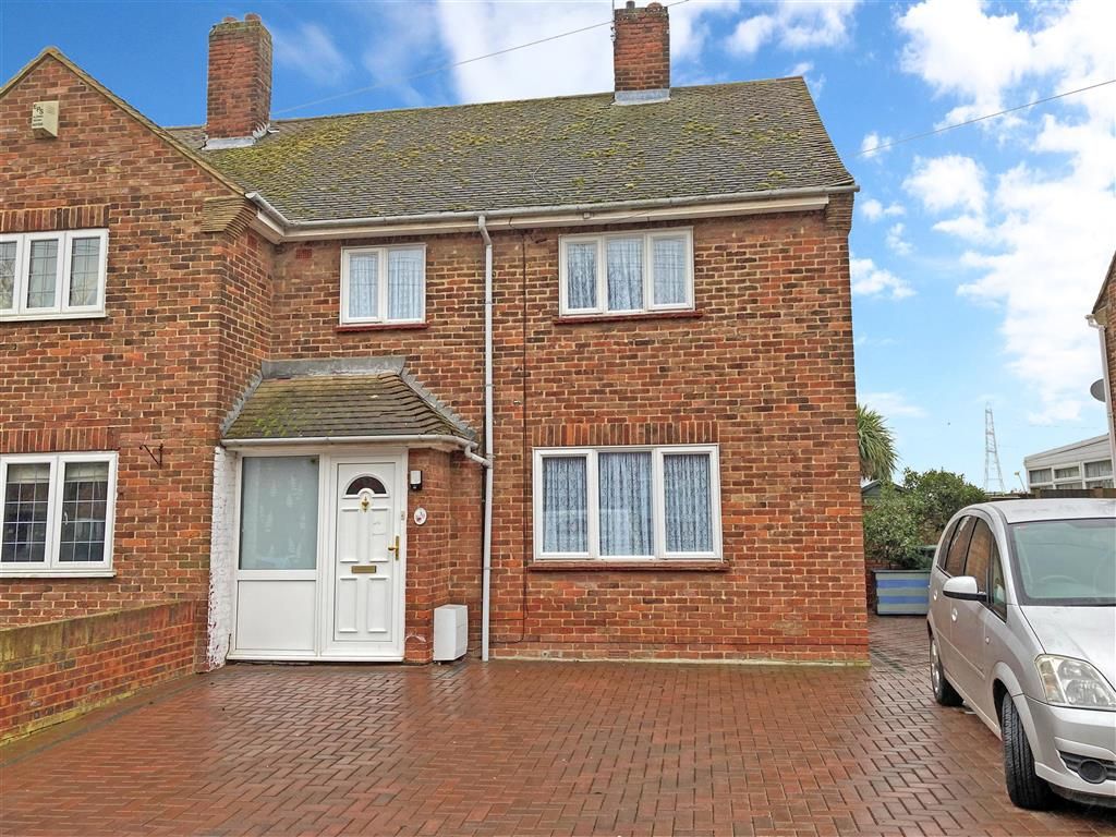 3 bed semidetached house for sale in Shepherds Way, Lower Stoke