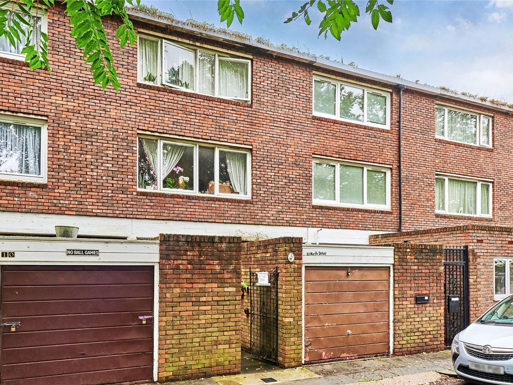 5 bed terraced house for sale in North Drive, Furzedown SW16, £695,000