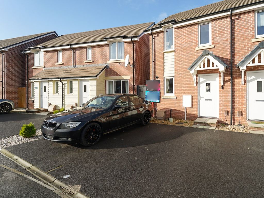 2 bed semidetached house for sale in Mosquito End, Haywood Village