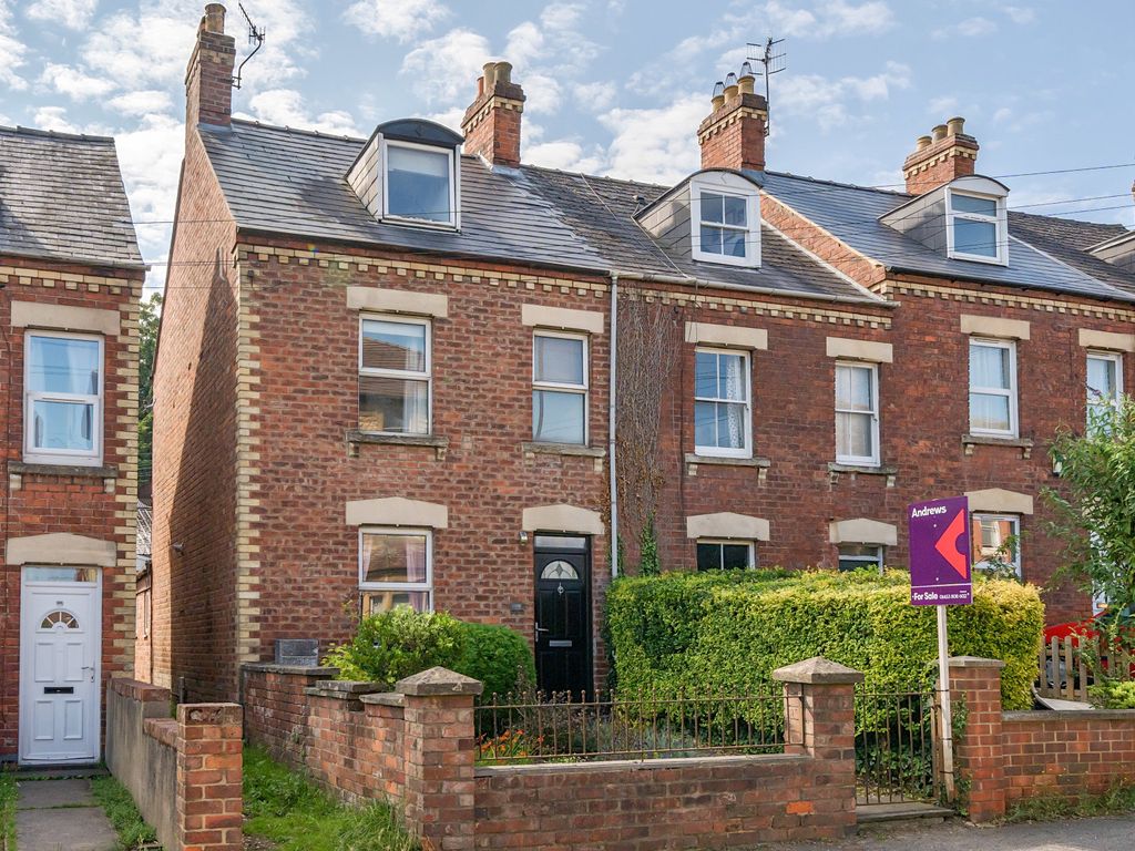 4 bed end terrace house for sale in Bath Road, Stroud, Gloucestershire GL5 Zoopla
